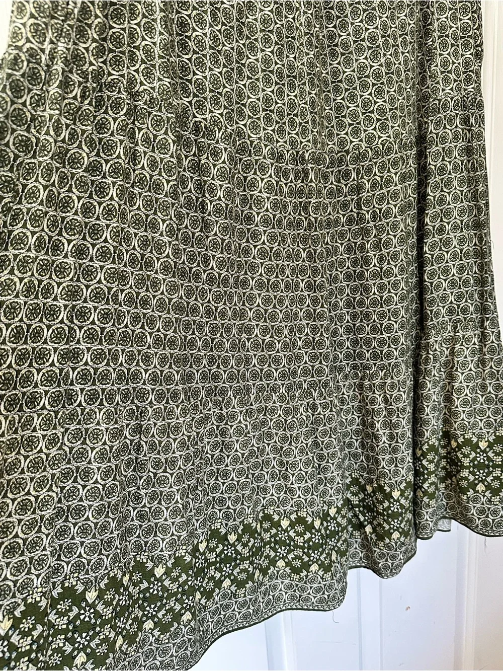Max Studio Olive Printed Sleeveless Maxi Dress - Picture 7 of 8